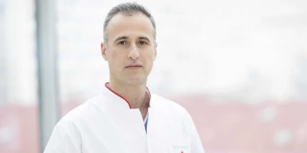 Dr. Vlad Predescu