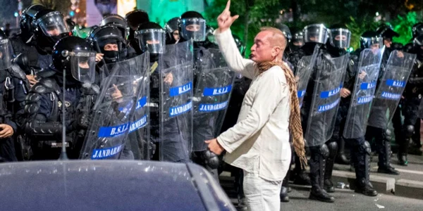Colonelul cătălin Paraschiv Foto Inquam Photos  Alberto Groşescu