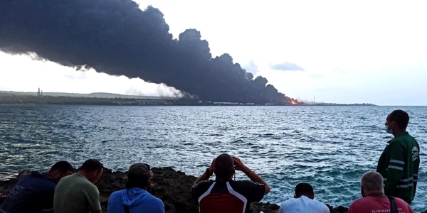 incendiu explozie depozit petrol cuba foto epa efe