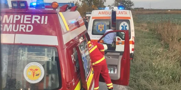 Doi morți și șase răniți, într-un accident produs în Slobozia Moara. FOTO ISU Dâmbovița