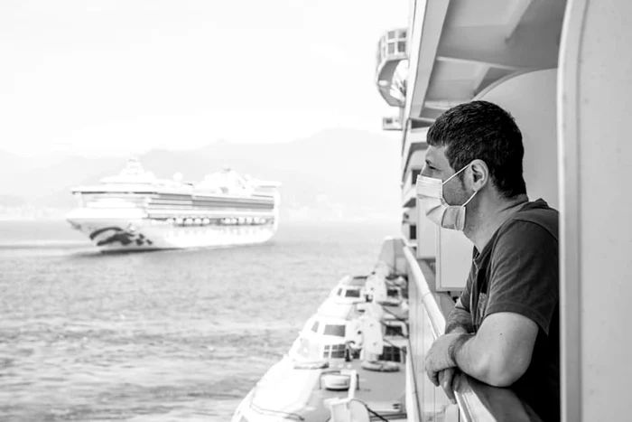 
    Nava cu cei 73 de români se află acum în apropiere de Puerto Vallarta, Mexic  