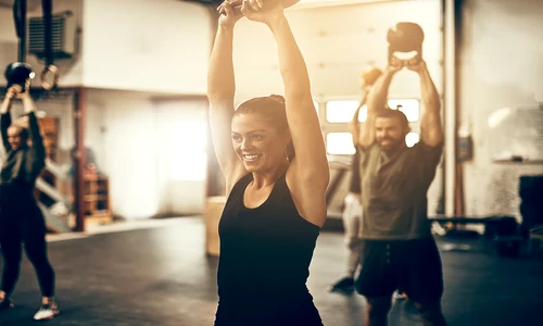 persoane in sala de fitness 1119522776 jpg