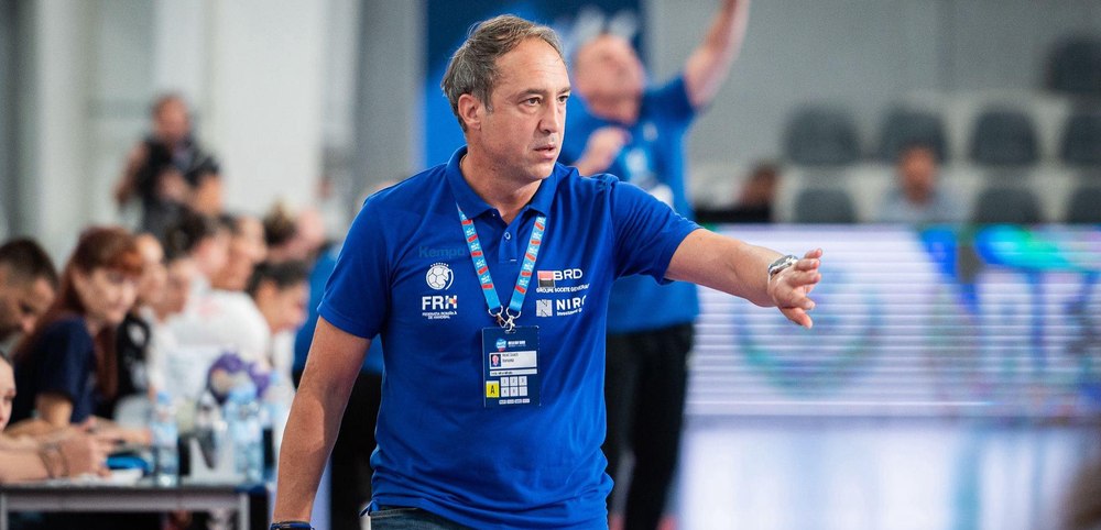 Naționala feminină de handbal a Românei și-a pus selecționer. Noul antrenor a stabilit „tactica” pentru Mondiale: „Cu Dumnezeu înainte!”