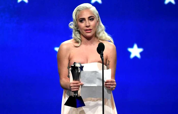 Lady Gaga, extrem de emoţionantă în momentul în care a fost desemnată cea mai bună actriţă FOTO Guliver/Getty Images