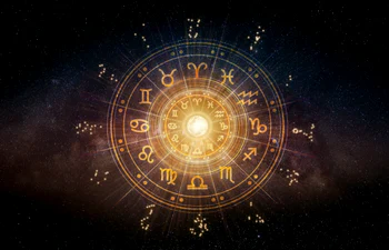 Horoscop, foto Shutterstock jpg