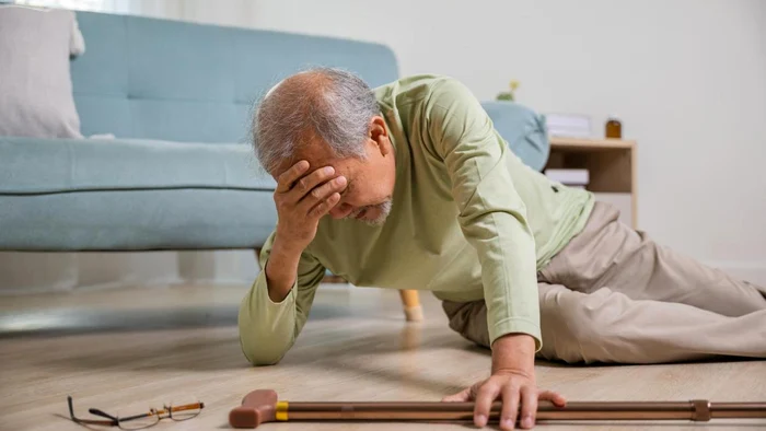 Care sunt motivele pentru care ți se înmoaie picioarele brusc și ce este de făcut.