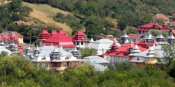 hunedoara palate tiganesti
