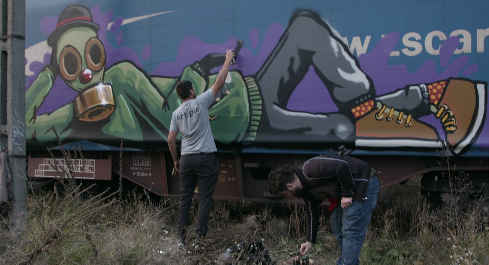 Primul documentar românesc despre graffiti poate fi văzut în cinematografele din marile orașe PROGRAM