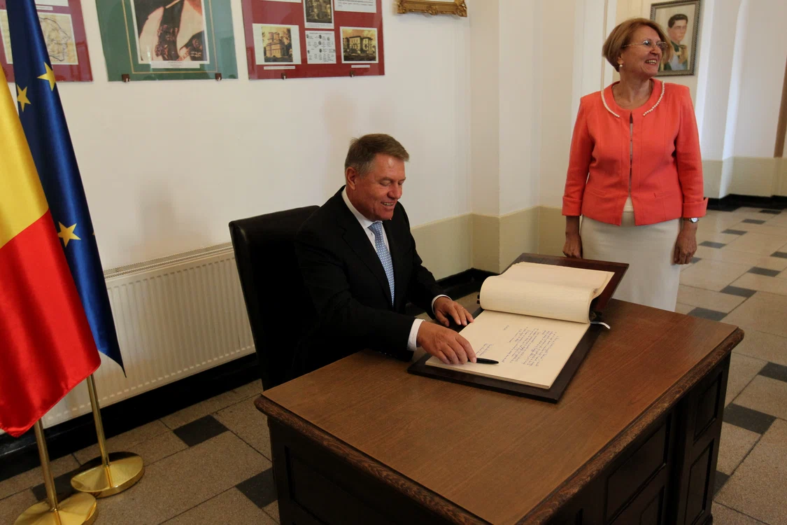 Klaus Iohannis a deschis anul școlar la o școală gimnazială din Capitală 