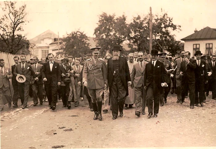 1 Carol al II si Nicolae Iorga jpg jpeg