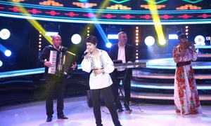 Barbara Isasi, imitandu l pe Benone Sinulescu jpeg