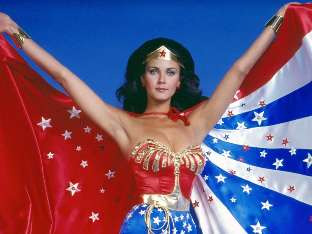 „Wonder Woman” cu Lynda Carter.