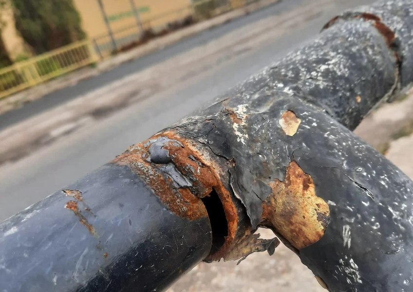 „Podul rușinii“ din Prahova a fost închis, într-un final, de autorități. Era un real pericol pentru șoferi