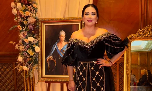 Oana Roman în rochie Zestal la gala Nu există nu se poate by Andreea Marin   FOTO Facebook (1) jpg