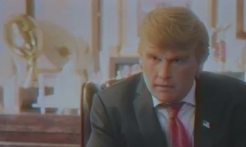 Johnny Depp l a parodiat pe Trump în seria comică "Funny or Die" jpeg