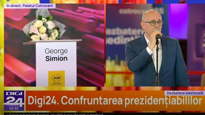 Pupitrul lui George Simion. Foto Facebook