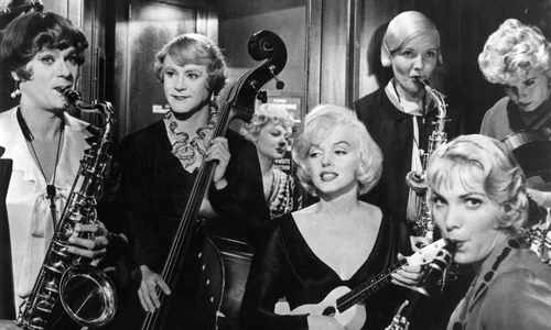 p 10 Some Like It Hot jpg