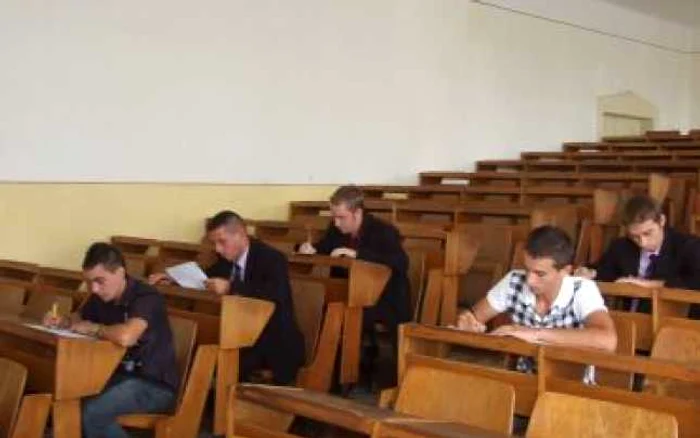 Satu Mare: Şcolile mai au nevoie de 50 de milioane de lei pentru reabilitări - Revista presei locale