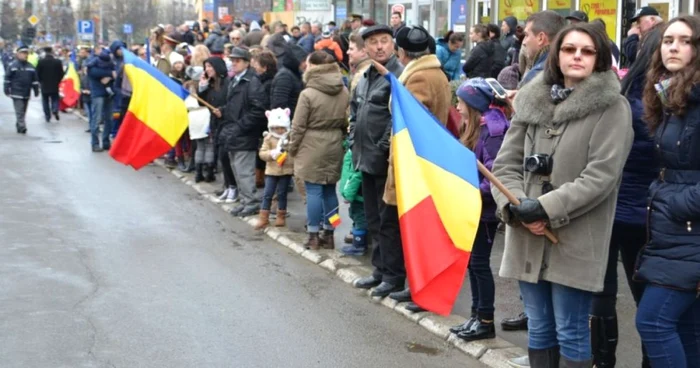 Parada militară va începe la ora 13 FOTO Adevărul