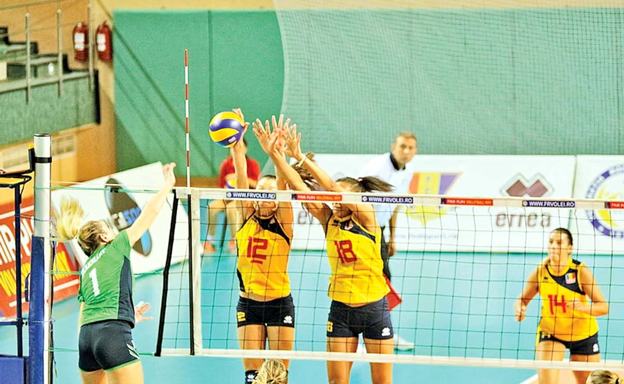 
    România a învins cu 3-0  în meciul tur cu Ungaria  