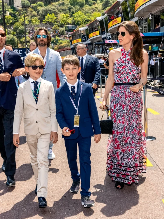 Charlotte Casiraghi cu copiii ei GettyImages 1494094828 jpg