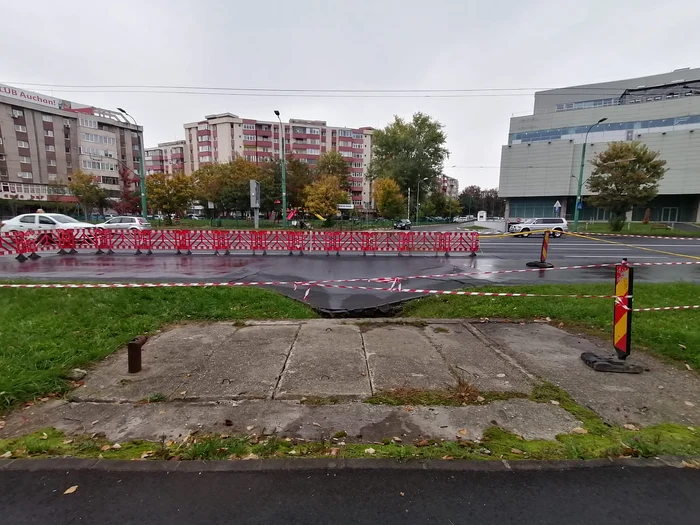 Groapa, la începutul surpării FOTO Radu Colțea, Bună Ziua, Brașov!