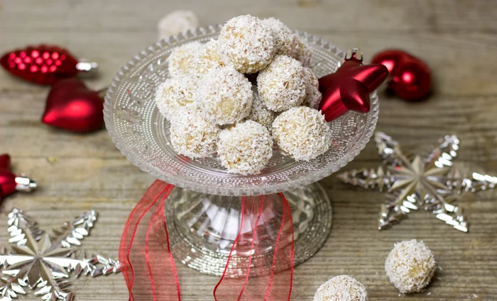 Cum poți prepara simplu și rapid Raffaello acasă / foto: Pixabay