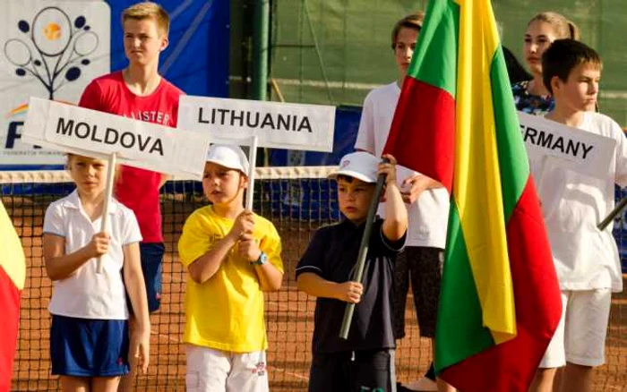 Micuţii tenismeni visează la medalii