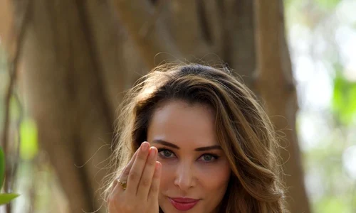 1 iulia vantur jpg jpeg