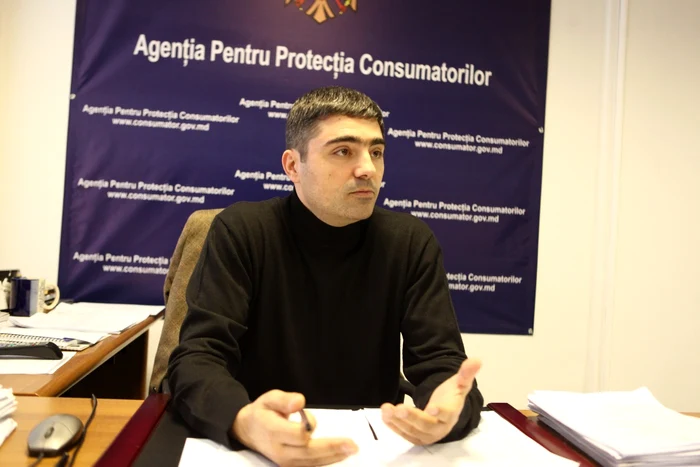 Directorul APC Alexandru Cuzimuc susţine că pentru ca prestatorii de servicii să fie sancţionaţi este necesar ca problemele sesizate de consumatori să fie confirmate şi de inspectori, pe teren.