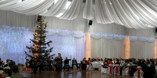 Profesorii îndrumători au primit diplome, iar elevii trofee şi cadouri