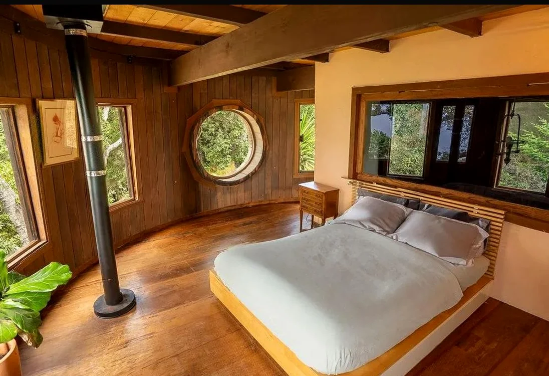 Unul dintre dormitoare (Foto: Big Sur Properties)