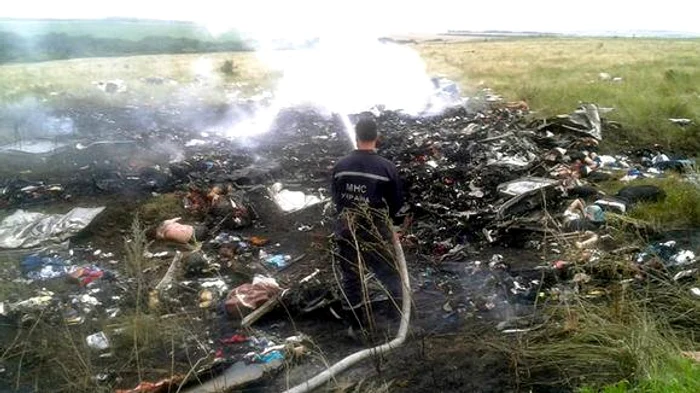 
    Aeronava ar fi fost doborâtă de o rachetă. Nu există supravieţuitori  