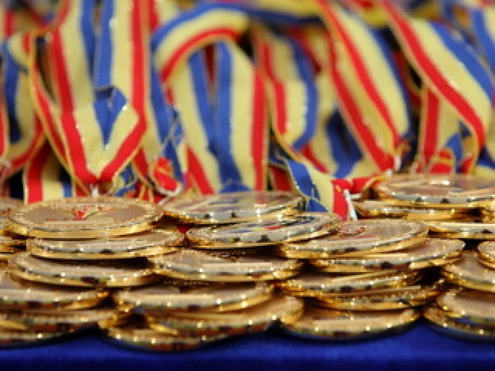Sportivii bistriţeni sunt aşteptaţi acasă cu 25-30 de medalii