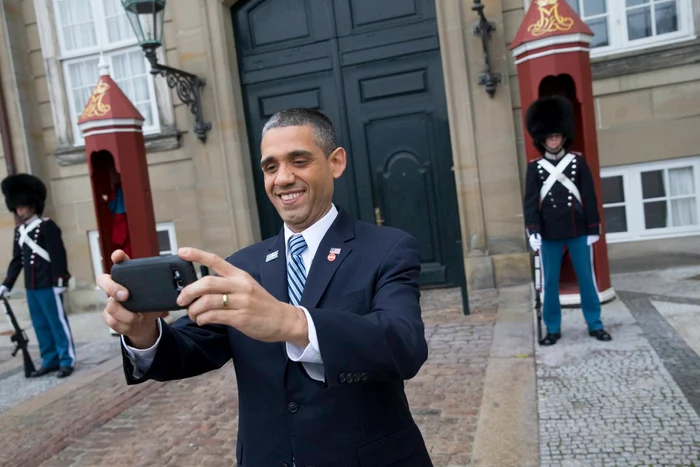 Louis Ortiz atrage toate privirile trecătorilor, oriunde ar fi