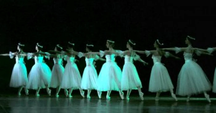 Braşov: „Giselle“, „baletul alb“ prezentat pe scena Operei