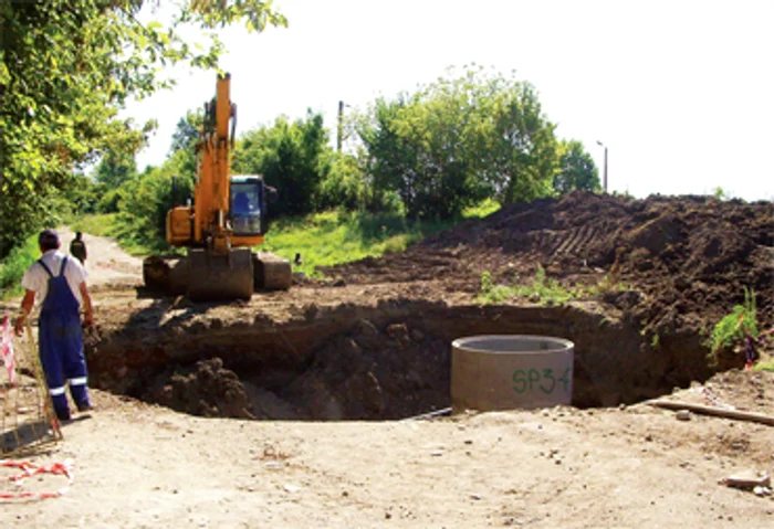 Reţea modernă de canalizare cu bani europeni