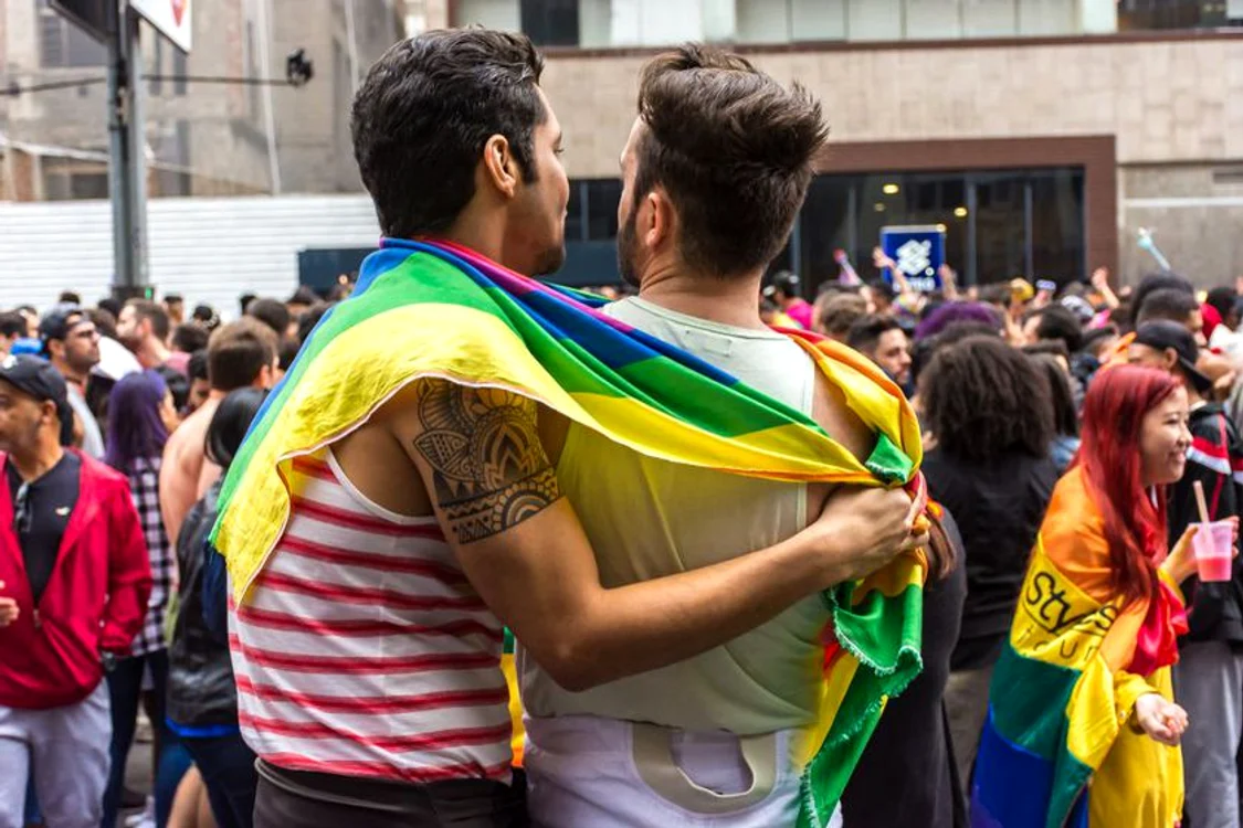 
    În unele ţări sunt legalizate căsătoriile între persoane de acelaşi sex, în altele persoanele gay sunt condamnate la moarte FOTO Shutterstockclickpentrufemei.ro  