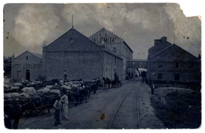 Fabrica de făină a fraţilor Fuerea, în vremurile bune FOTO Muzeul Naţional al Agriculturii Slobozia