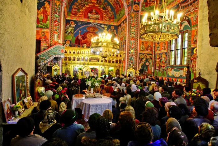 
    Postul negru. Ce este, cum se ţine şi la ce ajută curăţarea sinelui  