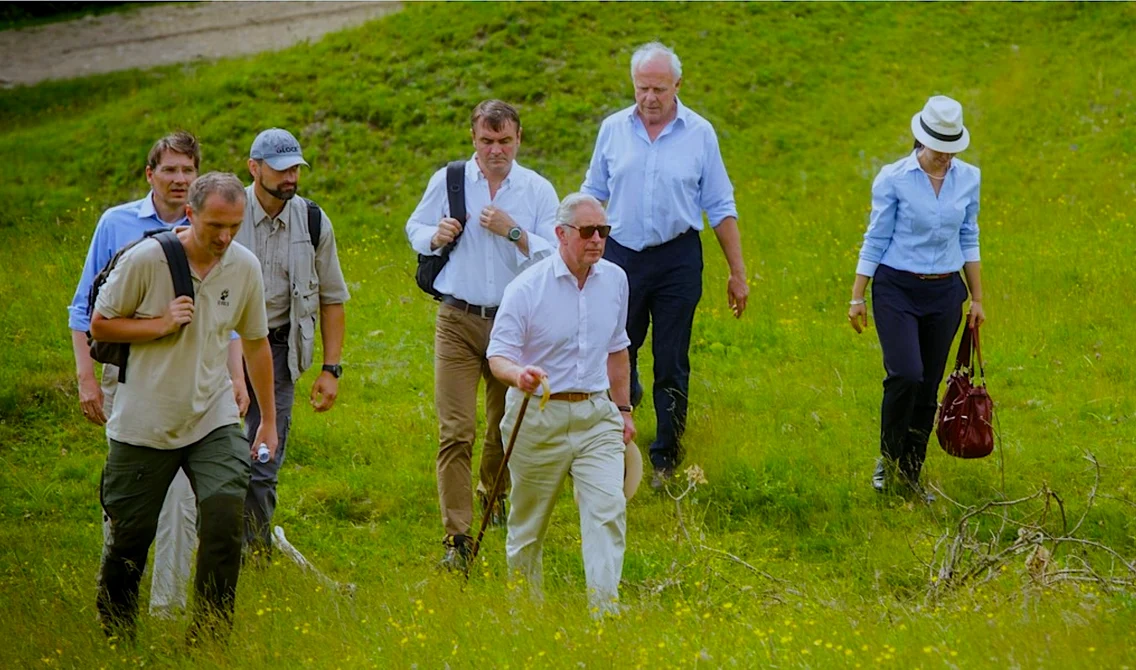 Charles în Transilvania, la casa de la Viscri