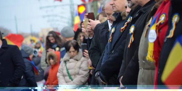 Cocarde Timişoara FOTO Ramona Băluţescu