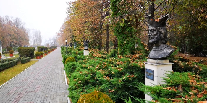 aleea voievozilor targoviste