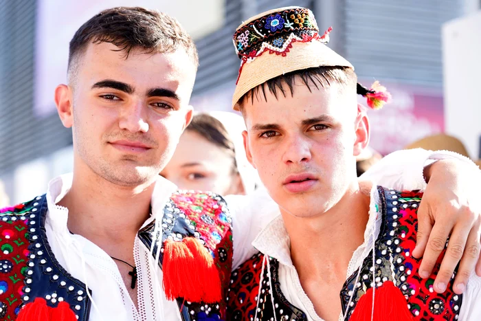 Dansatori din toate colțurile țării au ajuns la Slatina FOTO: Ionelia Nucă