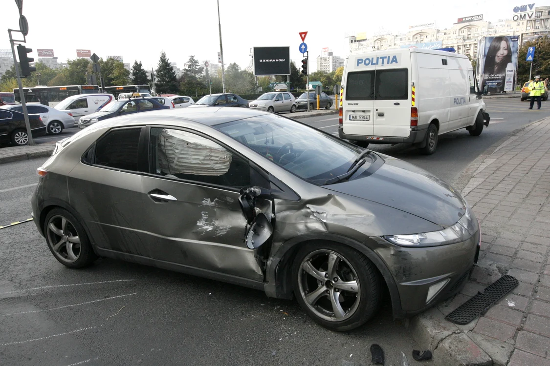 
    Cele mai multe accidente au avut loc din vina pietonilor, care au traversat neregulamentar  