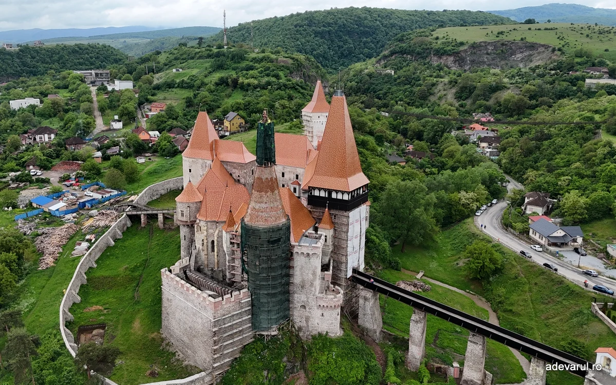 Castelul Corvinilor se va redeschise la finalul lui august/sursă foto: arhivă