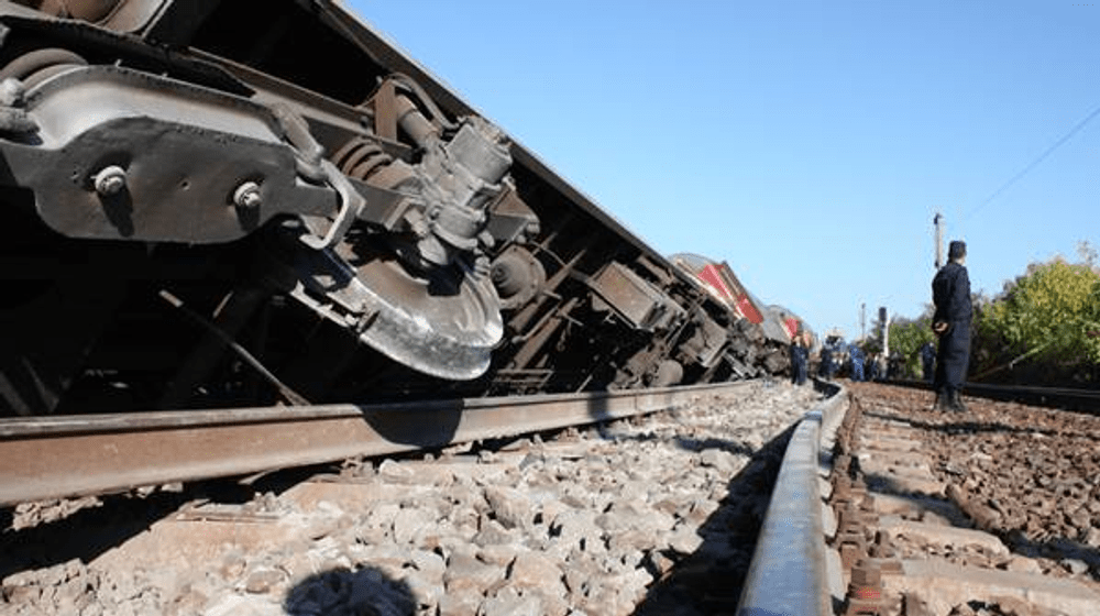 Scurgere de amoniac într-un oraș din Serbia după deraierea unui tren. Autoritățile cer stare de urgență