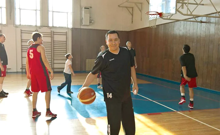 Baschetul, pasiunea lui Victor Ponta