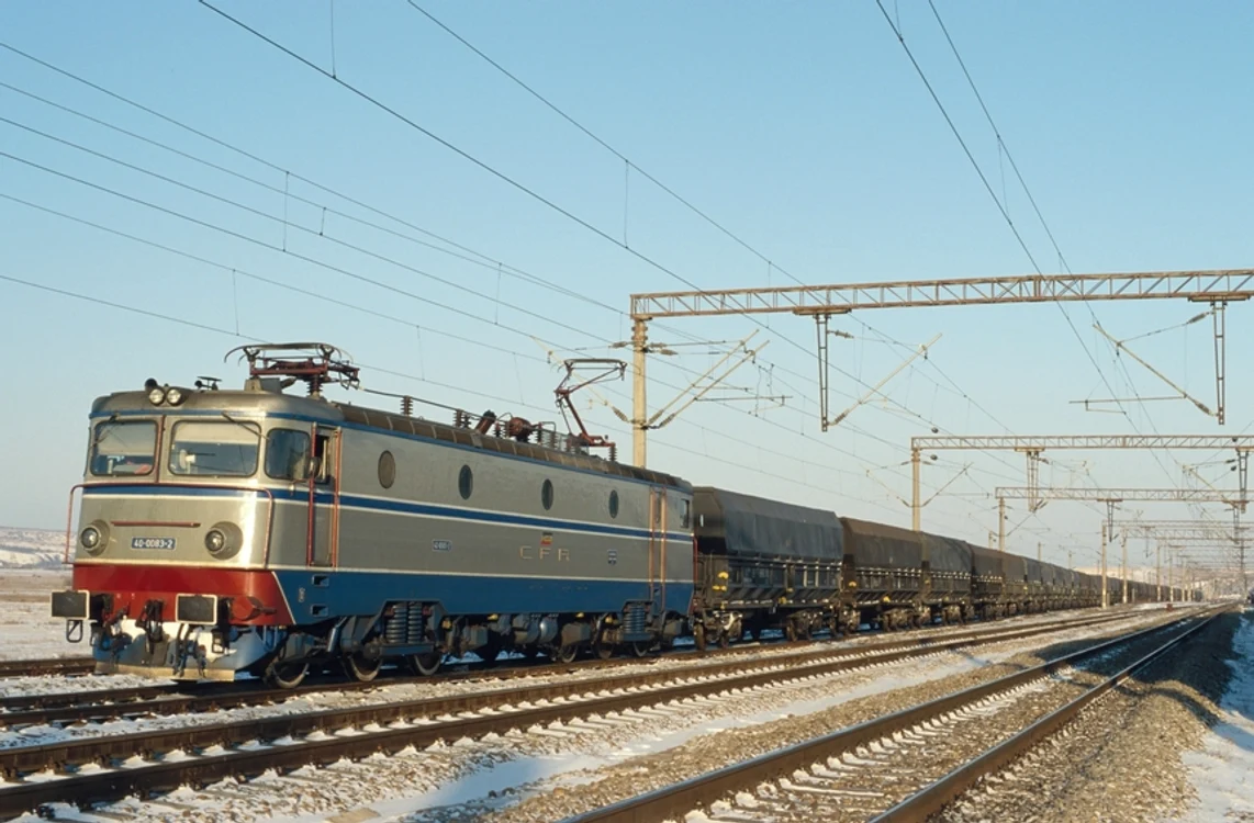 Un tren a deraiat în MehedințiFoto News.ro