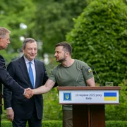 Klaus Iohannis si Volodimir Zelenski FOTO Adm Prez